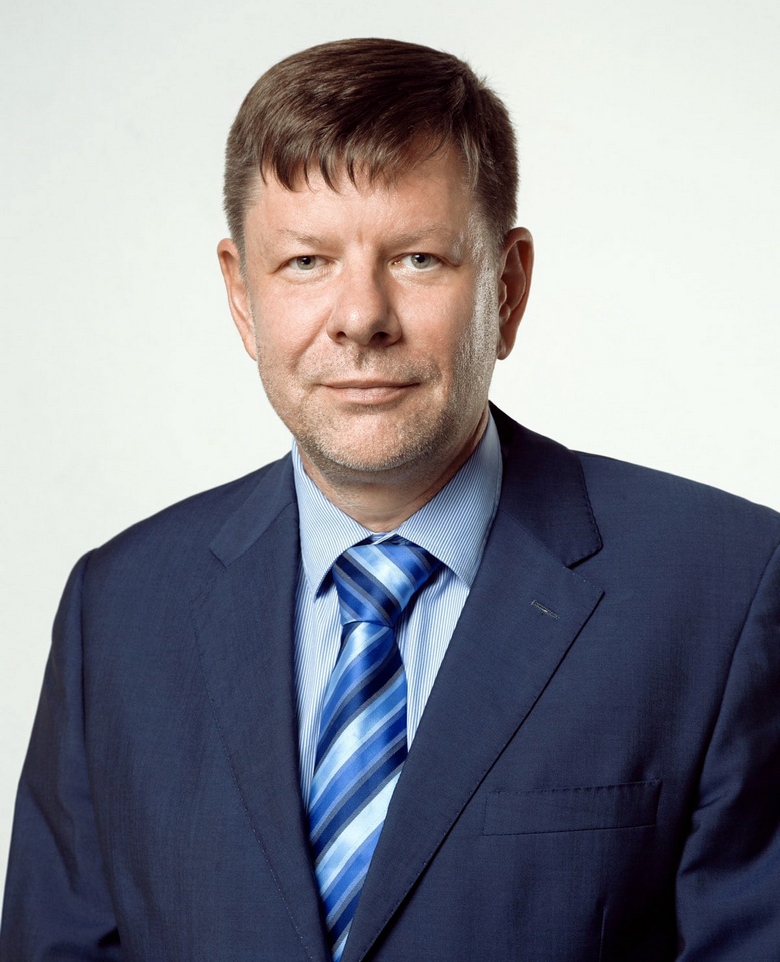 Огнев.jpg
