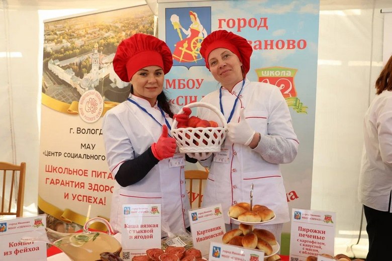 коллектив на мероприятиях.jpg