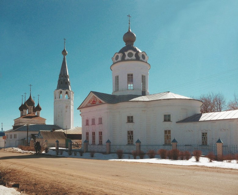 selo-piscovo-zerkalo-kostromy-19-pirozhok-vv.jpg